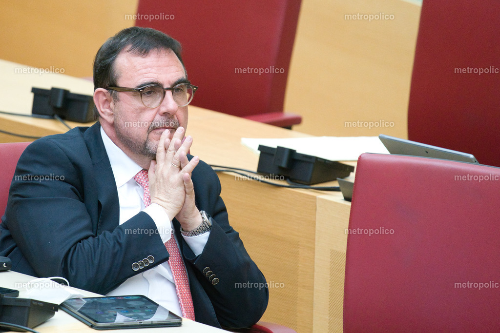 Klaus Holetschek (4) | Metropolico