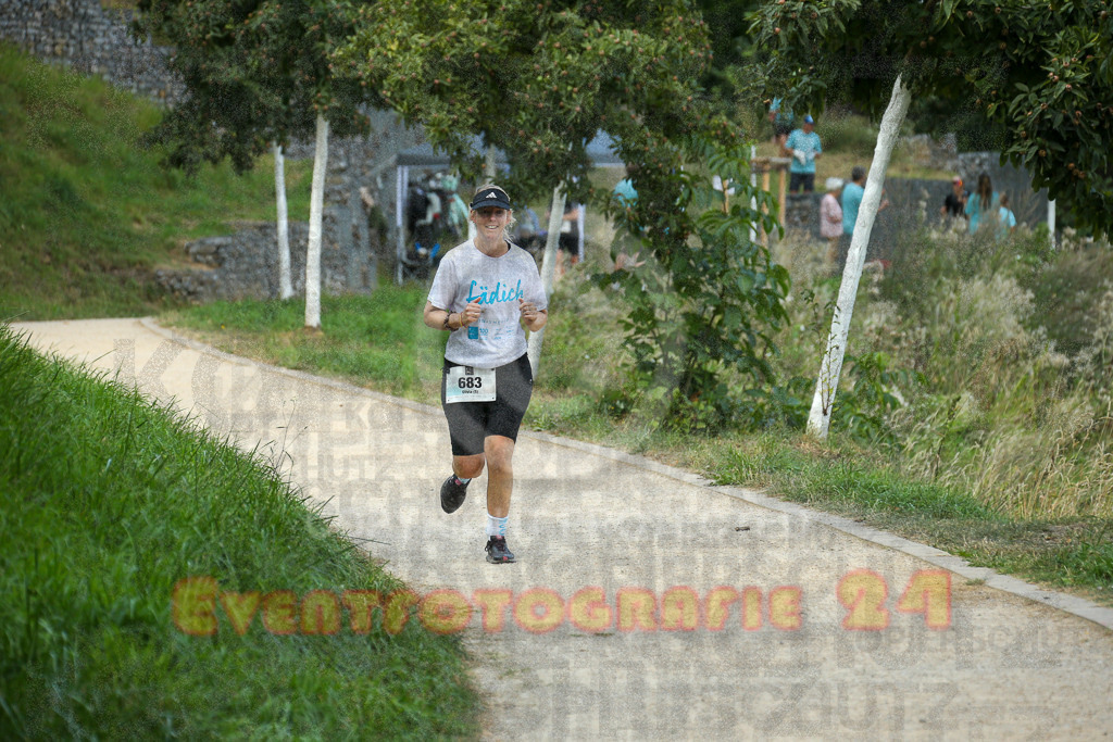 250824_1432_EX1_6595 | Sportfotografie im Rhein-Sieg Kreis, Köln, Bonn, NRW, Rheinland Pfalz, Hessen, etc. Unser Tätigkeitsfeld umfasst den Laufsport vom Volkslauf über den Marathon, Duathlon, Triathon bis zum Ultralauf wie Kölnpfad Ultra oder Schindertrail.