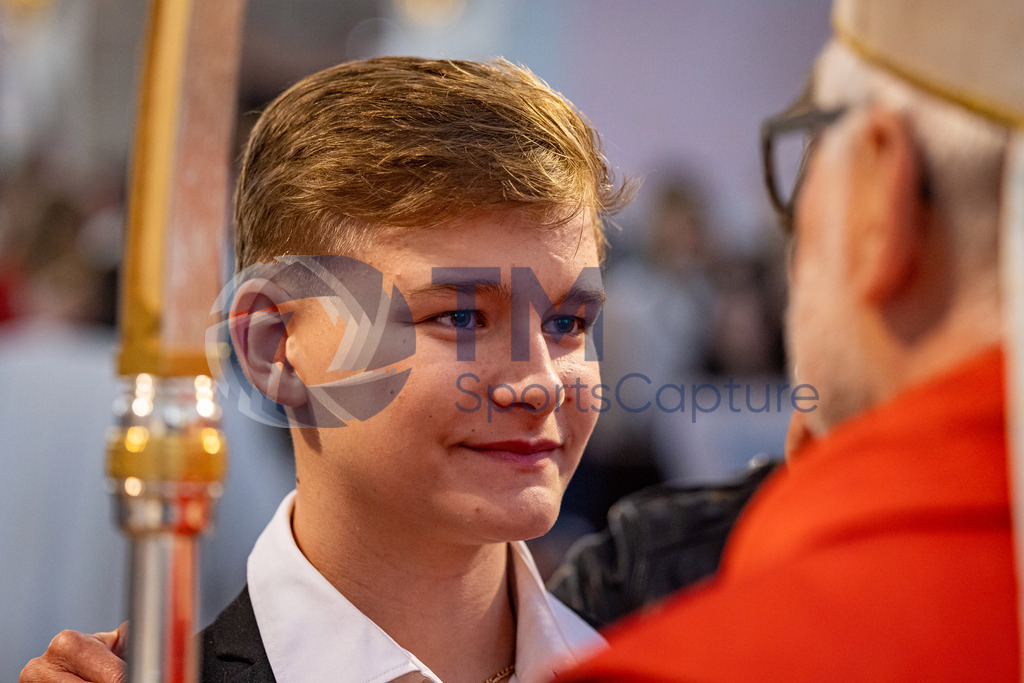 Trainproduction-20240519-1 | Firmung Klagenfurt-Dom 19.05.2024 10:30 Uhr