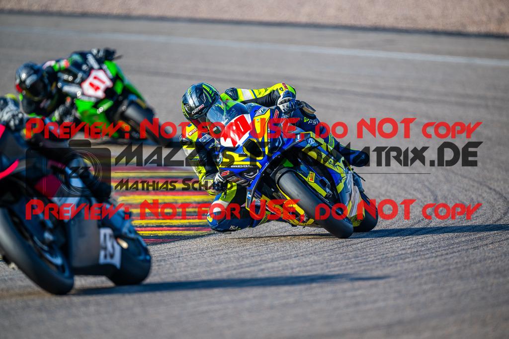 MaZZes_FotoMatrix_240504_6007705_5969 | STK1000
