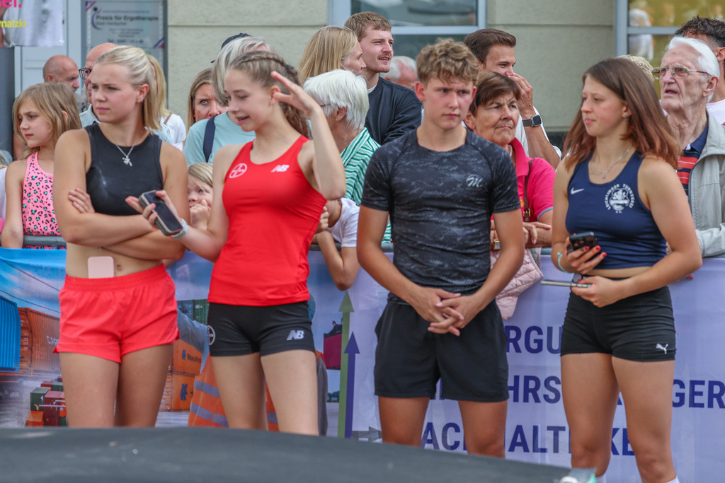 top-top.de-250828-051 | Foto, Video, Fotografie, Videografie, Fotobox, DJ, Discjockey, Musik, Musikbox, Veranstaltung, Photobooth, Amazon, Ebay, Buchtipp, Bestseller, Autor, Verlag, Buch, Wesel, Hamminkeln, NRW, Dinslaken, Rees, Drohne, Hochzeit, Party, Fotobox, Wesel, Fotograf