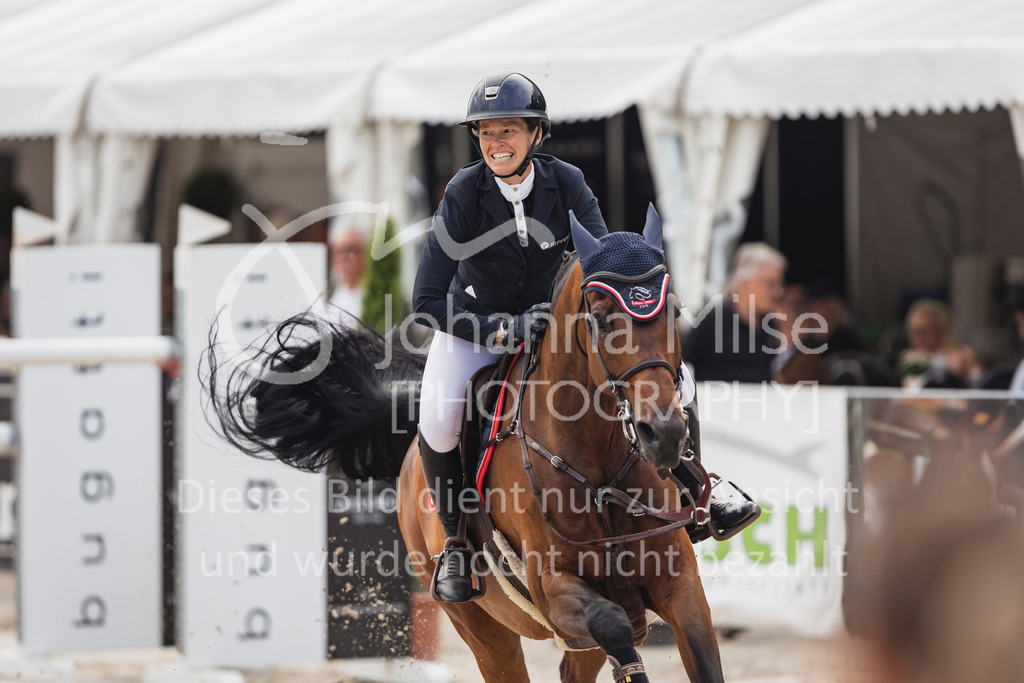 250601_MayDays_GP-570 | Deine schönsten Turniermomente als professionelle Fotos! Entdecke hochwertige Pferdesport-Fotografie im Online-Shop. Jetzt Fotos finden & bestellen!