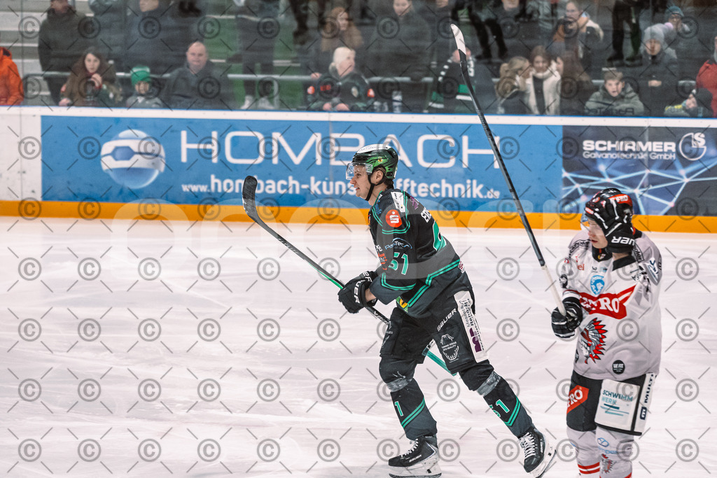 Alligators_vs_Memmingen_05_12_2025-052 | Höchstadt Alligators Fotogalerie: Eishockey-Action aus Franken. Professionelle Spielfotos, Portraits & Stadionbilder zum Download. Jetzt entdecken! - Realized with Pictrs.com