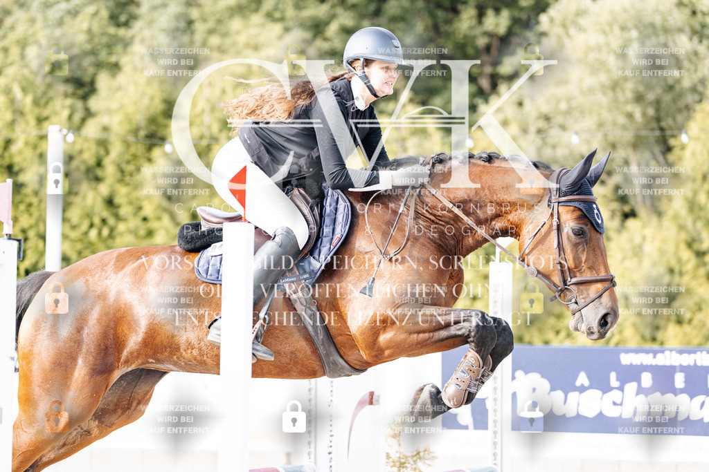 CK906474 | Turnierfotografie Pferdefotografie Trier Rheinland-Pfalz Pferdesport Reitsport Tierfotografie Sportfotografie Pferdevideo Pferdevideografie Equestrianvideography equestrianphotography  - Realisiert mit Pictrs.com