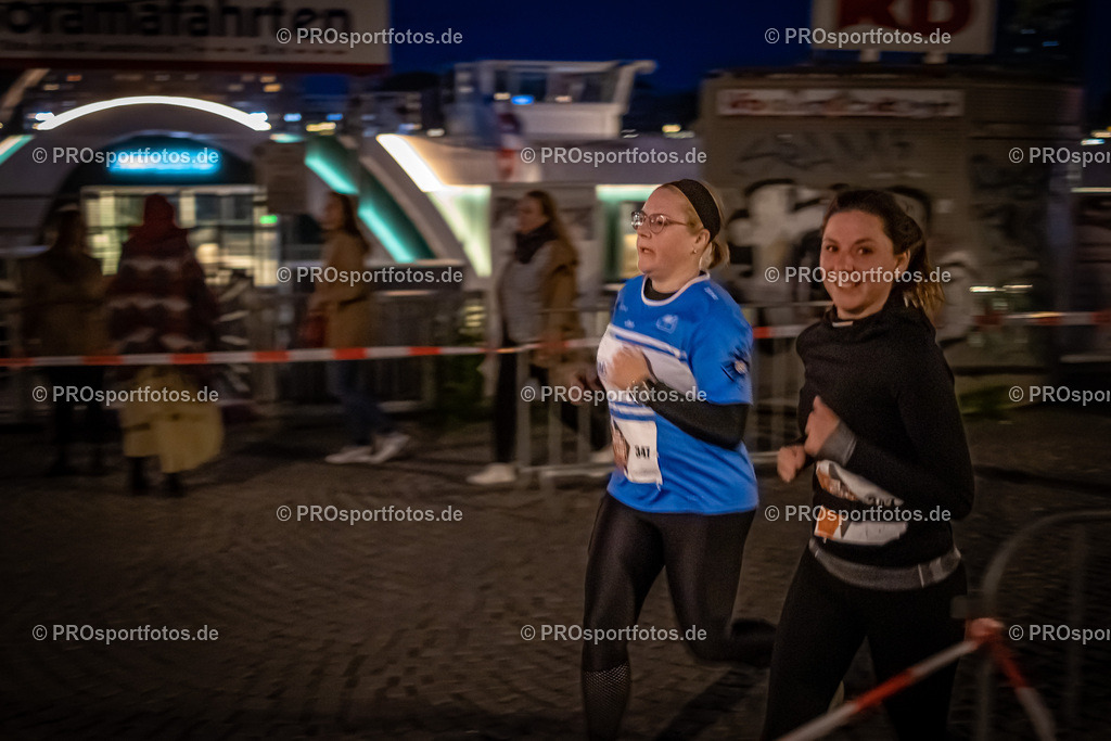 16. OBI Nachtlauf des ASV Koeln; Koeln, 17.05.23 | Impressionen vom 16. OBI Nachtlauf des ASV Koeln am 17.05.23 am Altstadt in Koeln (Deutschland). Foto: BEAUTIFUL SPORTS/Bernd Hoffmann