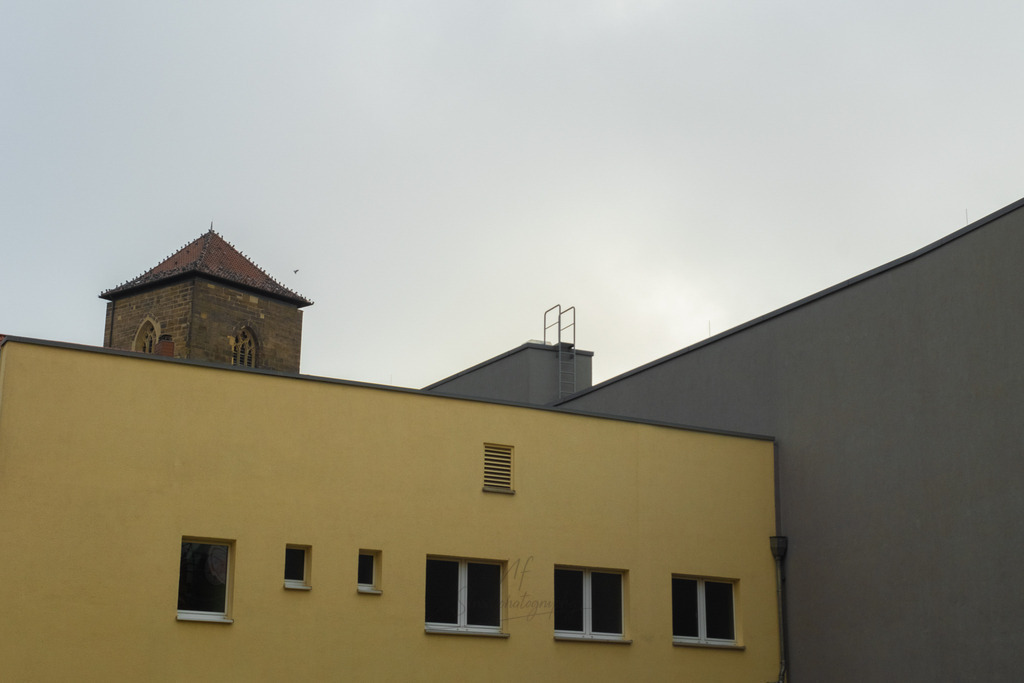 Unbenannt-563 | ​Minimalistische Street Photography & Urban Art von Nils Friederichs. Entdecke hochwertige Fotokunst-Prints und Wandbilder aus der Region Hildesheim & Hannover. - Realisiert mit Pictrs.com