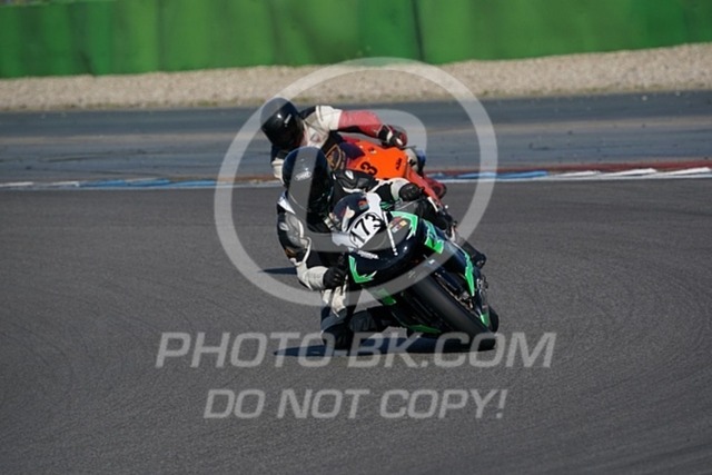 2022_05_09_PBK_17152 | Sportfotografie; SlowMotion; Video; Rennstrecke; Hafeneger; Speer; Racing; RSE; BMW; CBO; Trackday; Motorsportarena; Hockenheimring; Brno; Most; Barcelona; Valencia