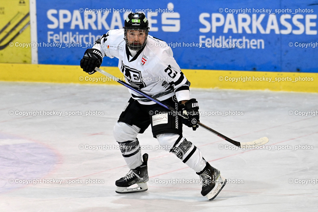 ESC Sparkasse Steindorf vs. LE Kings | #21 Pölzl Stephan LE Kings, ESC Sparkasse Steindorf vs. LE Kings, ESC Sparkasse Steindorf vs. LE Kings am 01.11.2025 in Steindorf (Ossiachersee Halle), Austria, (Photo by Bernd Stefan)