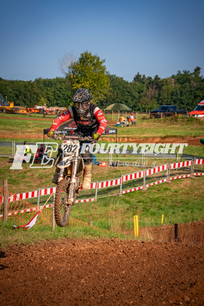 DSC01058 | fourtyeightmedia - Realisiert mit Pictrs.com