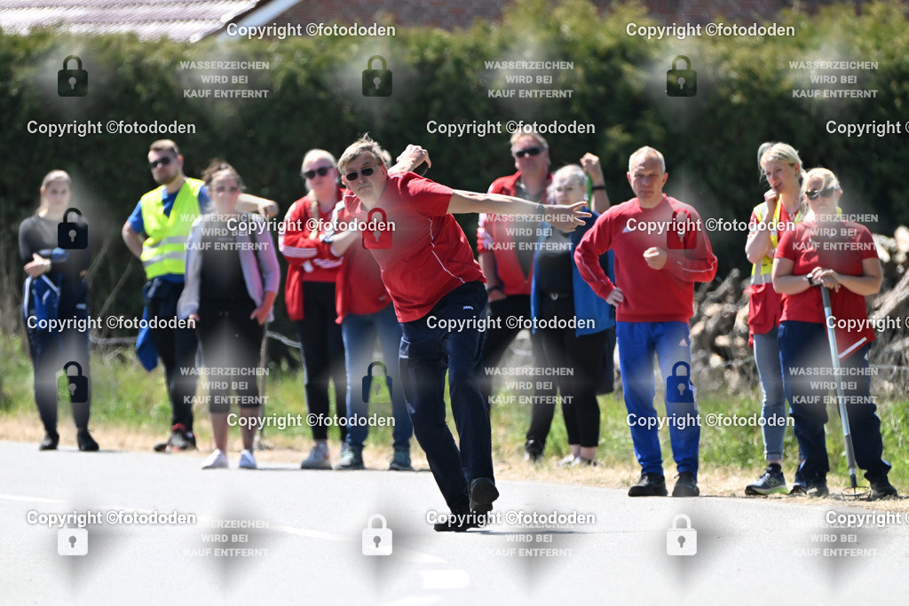 DSC_7472 | Joachim Janssen / ArdorfMänner III Holz  