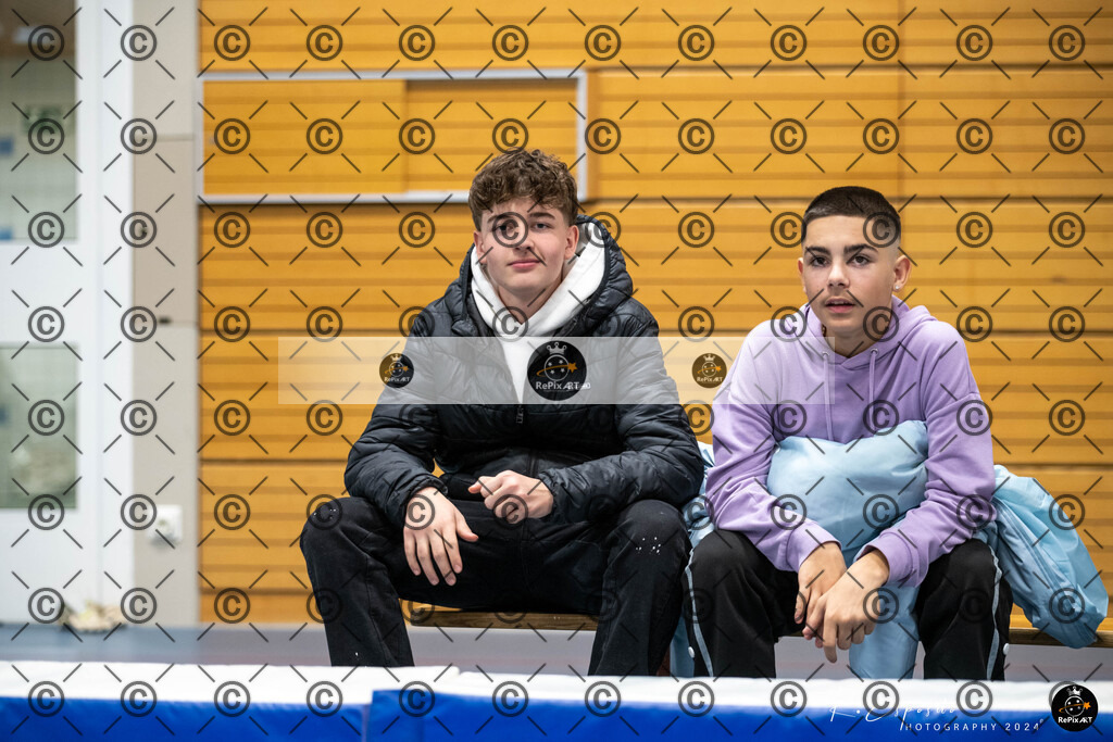 20241130_FCR-Hallenturnier-C-2_042 | Sport und Naturfotografie von Roberto Esposito zeigt echte Momente Bewegung und die Schönheit der Natur. Ausdrucksstarke Bilder schaffen Emotionen.