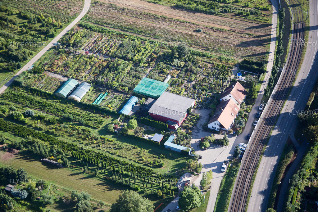 Ortsansicht | Luftbild: Ortsansicht im Ortsteil Durlach in Karlsruhe im Bundesland Baden-Württemberg in Deutschland. Foto: IMG_092981.jpg vom 13.08.2016 durch Werner Riehm/FLY-FOTO.de - Realisiert mit Pictrs.com
