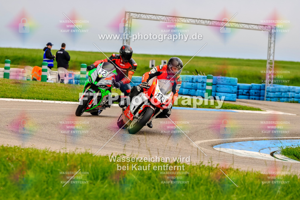 MotoTeam-8034 | Hier findet Ihr Bilder von Touristenfahrten auf der Nürburgring Nordschleife oder von anderen Veranstaltungen die ich besucht habe. Viel Spass beim Durch Schauen 