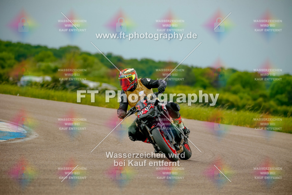 _MOT1704 | Hier findet Ihr Bilder von Touristenfahrten auf der Nürburgring Nordschleife oder von anderen Veranstaltungen die ich besucht habe. Viel Spass beim Durch Schauen 