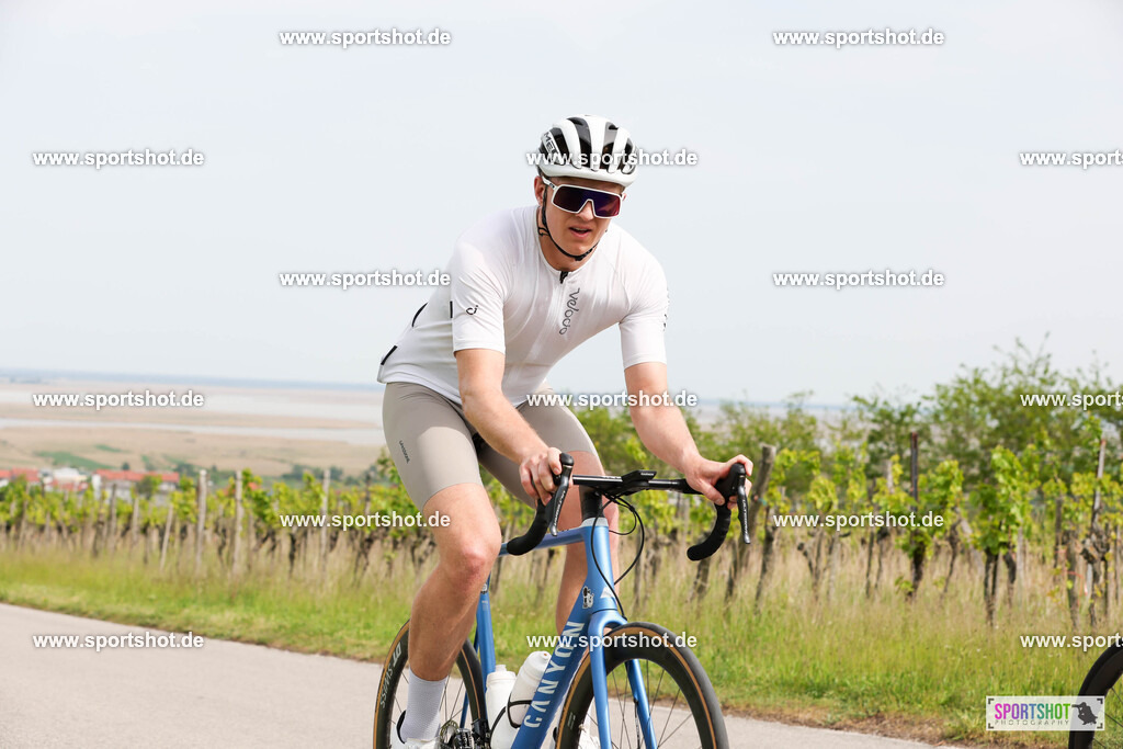 007A5690 | Neusiedler See Radmarathon 2025 #neusiedlerseeradmarathon #yourpictrs #sportshot_your_pictrs @Sportshotphotography Copyright:www.sportshot.de