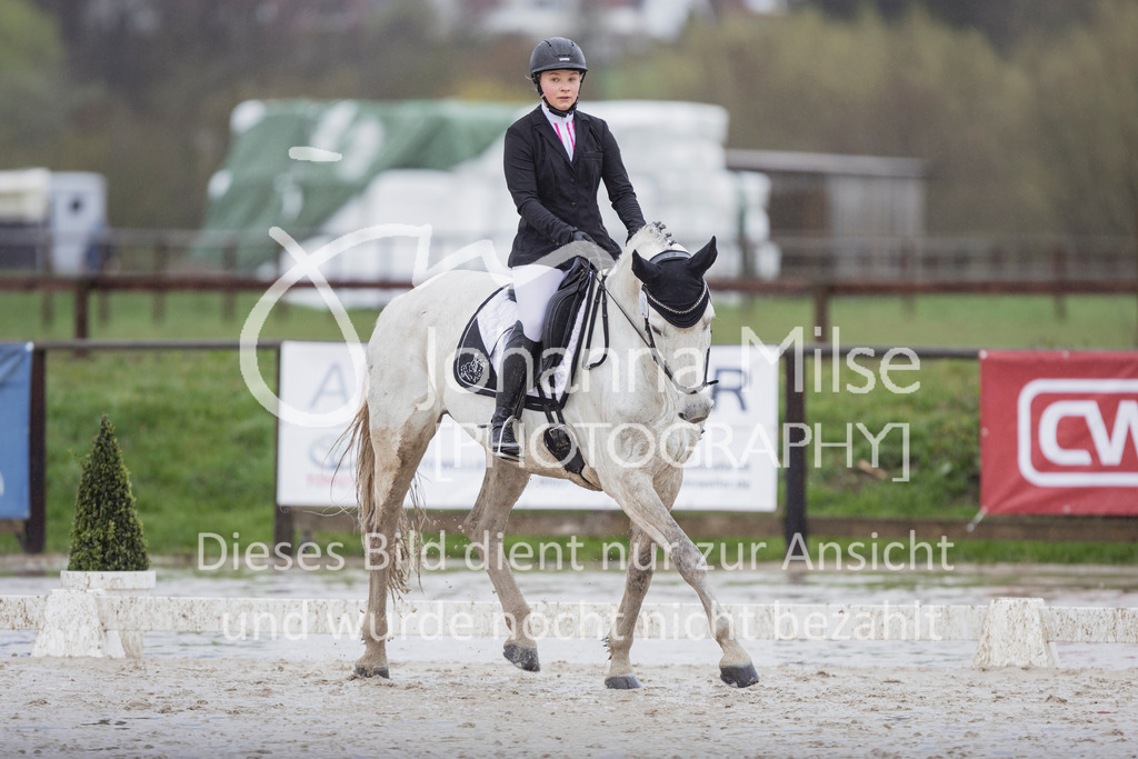 240401_Fruehlingsfest_A1-Dressur-415 | Deine schönsten Turniermomente als professionelle Fotos! Entdecke hochwertige Pferdesport-Fotografie im Online-Shop. Jetzt Fotos finden & bestellen!