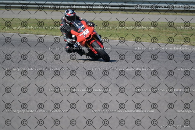26BT01-0211 | 078 - Realisiert mit Pictrs.com
