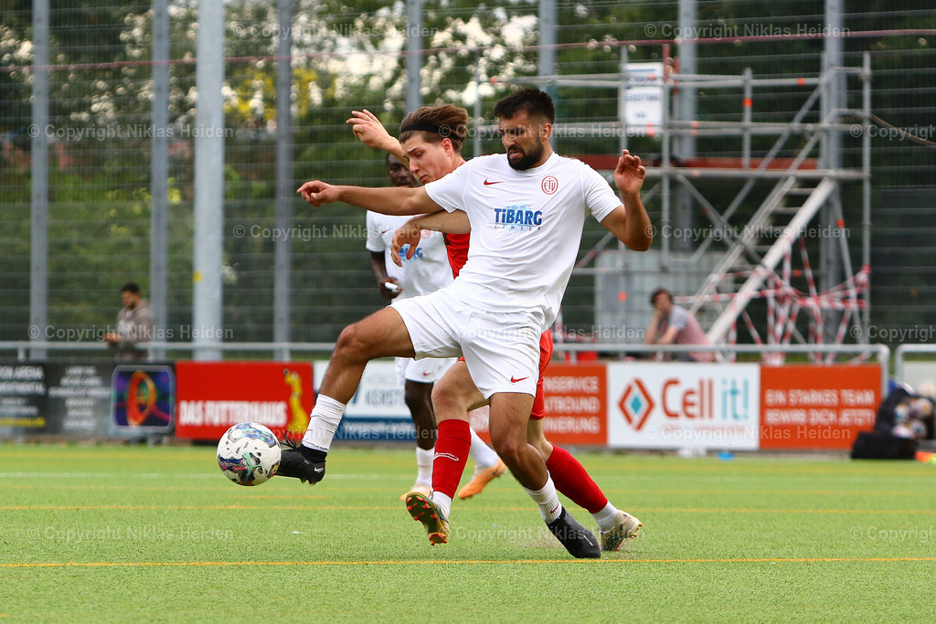 NH_KiliaKiel_EimsbuettelerTV_RegionalligaNord_26082023 | #11 Jan Matti Seidel (Kilia Kiel), #6 Bamo Karim (Eimsbütteler TV)
