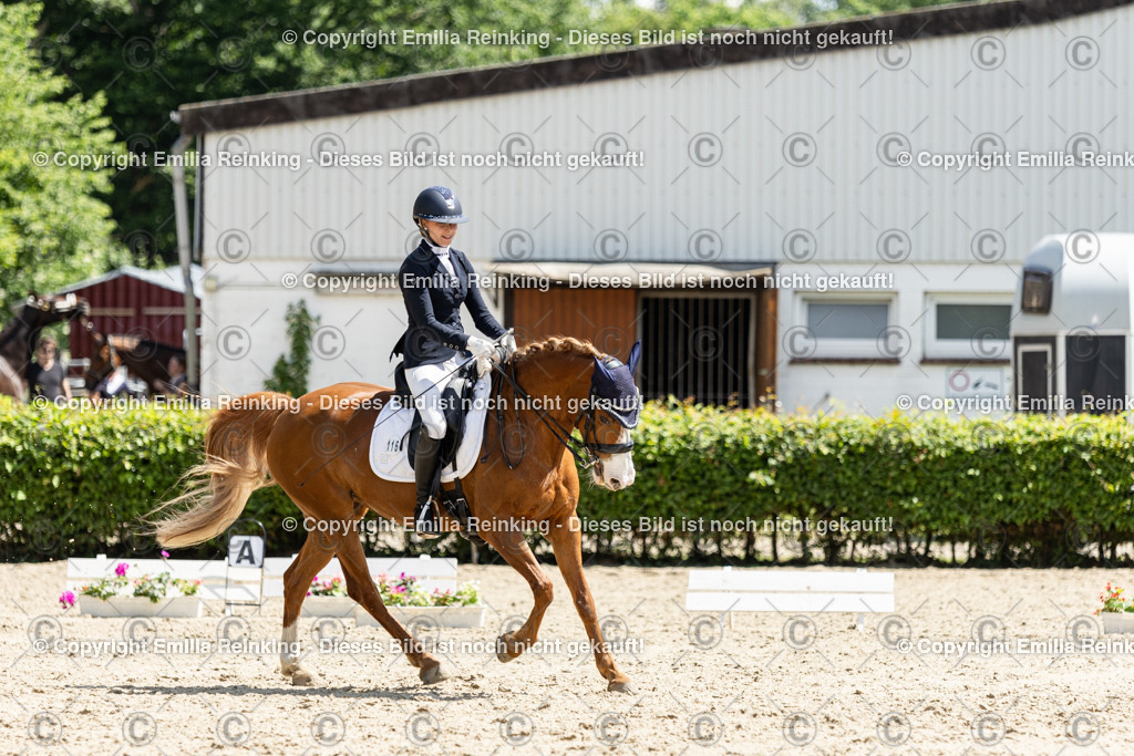 CL5A8970 | Emilia Reinking Fotografie - Realisiert mit Pictrs.com