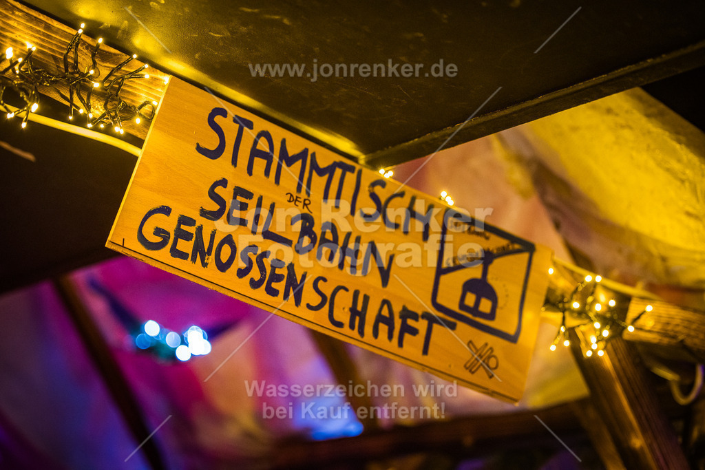 26-11-2024-RUDOLPHS-SCHLITTENBAR-LEIPZIG-LEIPZIG-COPYRIGHT-JON-RENKER-BILD-0064 | Erleben Sie unvergessliche Momente mit unserem professionellen Eventfotografen. Wir fangen Emotionen und Höhepunkte Ihrer Veranstaltung ein – von Festivals über Firmenfeiern bis zu Jubiläen. Vertrauen Sie auf kreative Perspektiven und hochwertige Bilder.  - Realisiert mit Pictrs.com