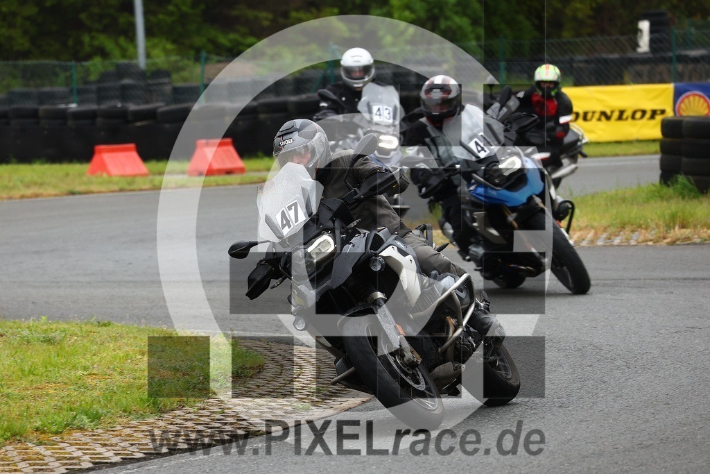 0047-20260511_01418 | Schöne Erinnerungen an spannende Momente - das festzuhalten ist unser Job. PIXELrace.de ist seit 2003 auf den Rennstrecken Europas unterwegs um die Action draußen beim Fahren und die wunderbare Stimmung imm Fahrerlager für euch einzufangen.