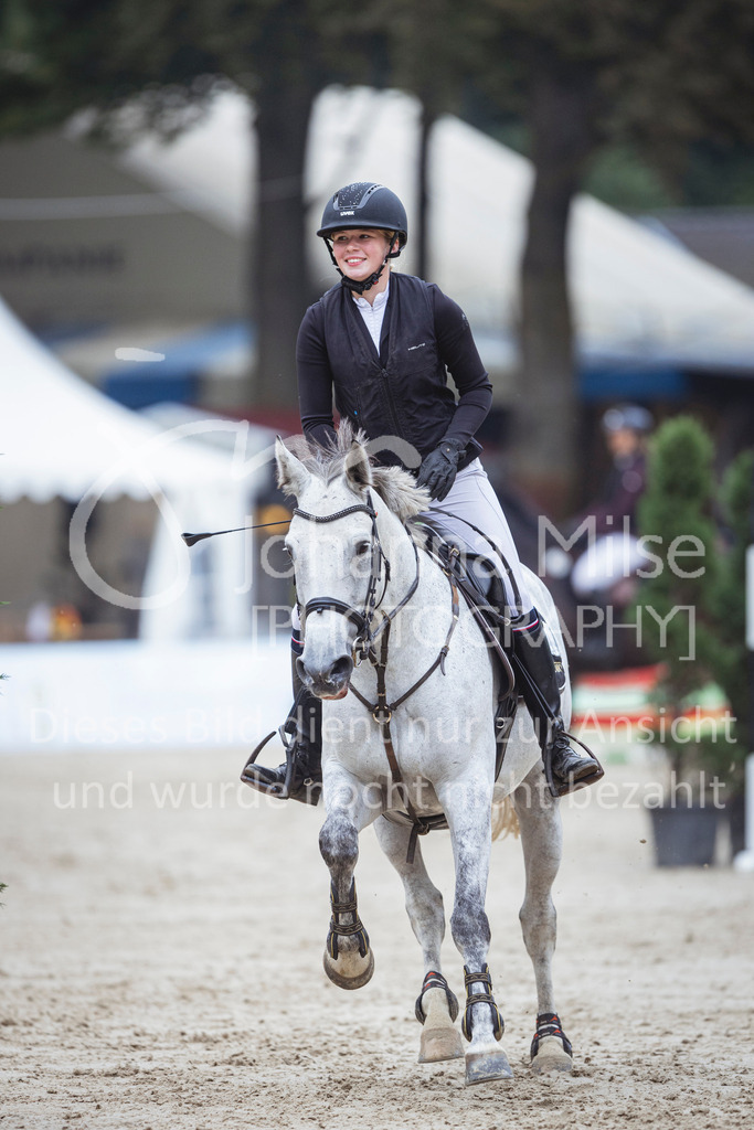 240913_OWLCh_AmateurS-329 | Deine schönsten Turniermomente als professionelle Fotos! Entdecke hochwertige Pferdesport-Fotografie im Online-Shop. Jetzt Fotos finden & bestellen!