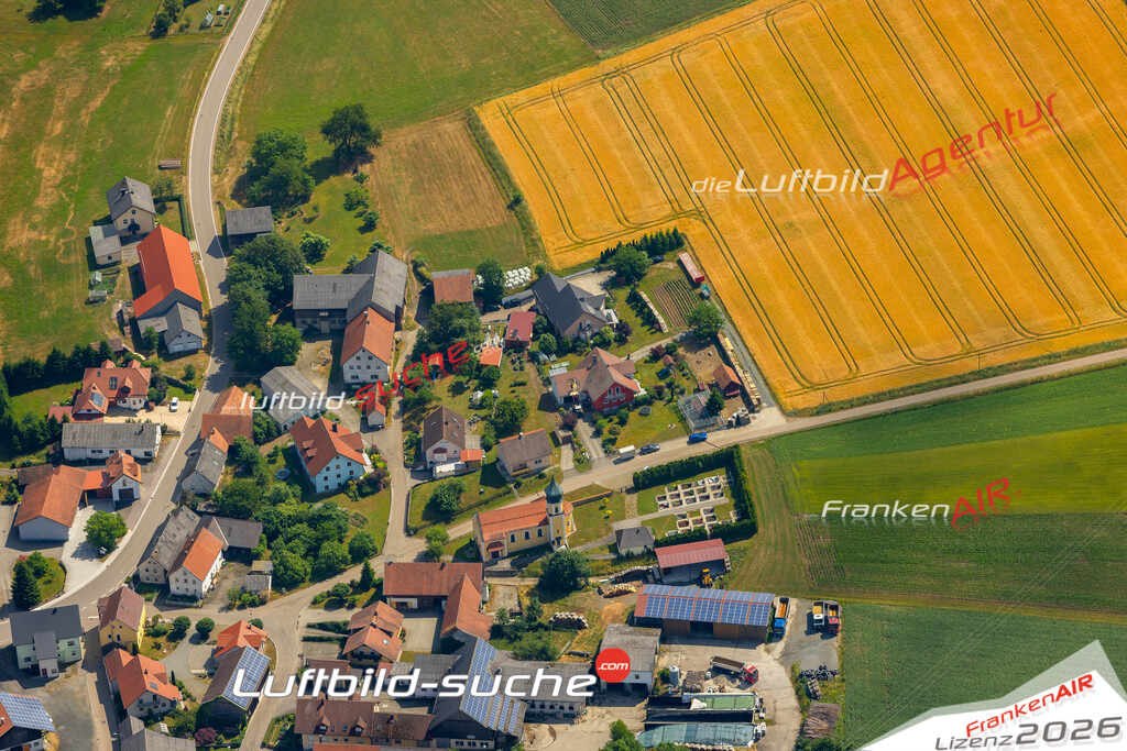 Das Luftbild zeigt : Haag Winklarn - Die Luftaufnahme wurde 2023 vom UL-Flugzeug aus erstellt ( keine Drohne ) - Hochauflösende Luftaufnahme - Für grossformatige Ausdrucke geeignet. Die Geschenkidee !Mit Lizenz und Bildrechte bestellbar