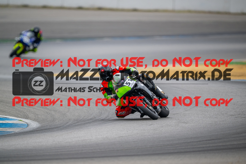 MaZZes-Fotomatrix-20260809-577854 | R1
