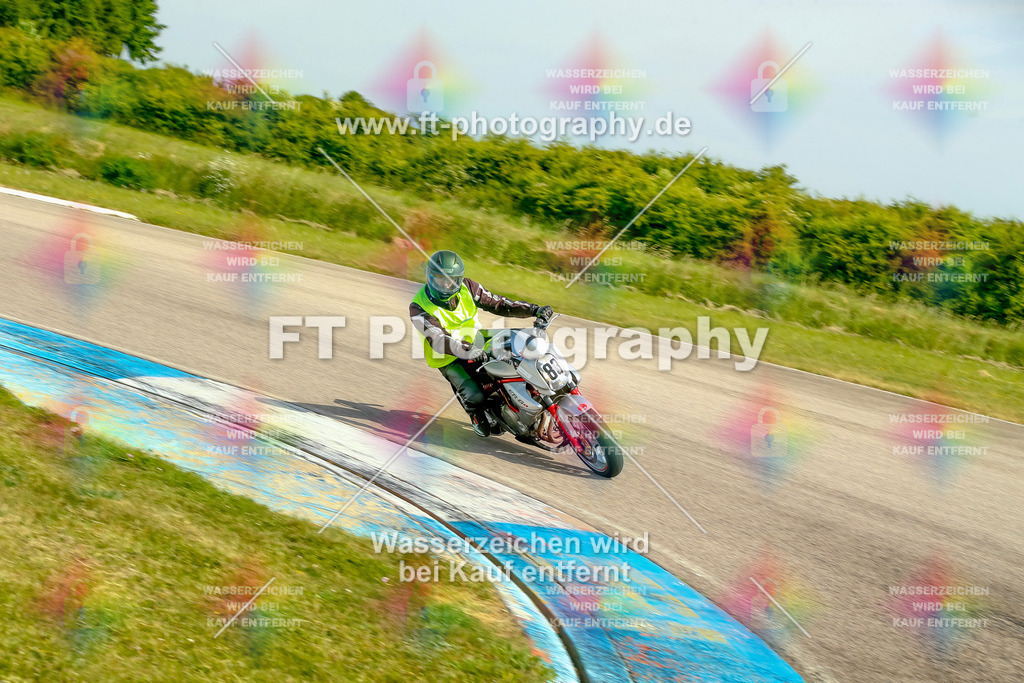 _MOT1273 | Hier findet Ihr Bilder von Touristenfahrten auf der Nürburgring Nordschleife oder von anderen Veranstaltungen die ich besucht habe. Viel Spass beim Durch Schauen 