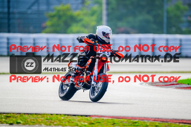 MaZZes_FotoMatrix_240910_6007705_1631 | Fotograf Mathias Schmid
Sportfotograf,
Eventfotograf,
Hochzeitsfotograf,
Portraitfotograf