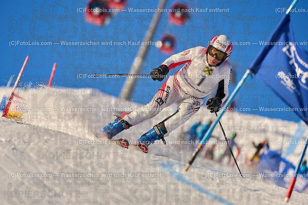 ALP2340_MASTERS-Cup_GS-B Herrn_Suppan Gottfried | (C)FotoLois.com, Alois Spandl. FIS Masters-Cup Wildschönau, Giant Slalom auf der Piste Schatzberg GS, Siegerehrung auf dem Dorfplatz Niederau, Sa 13. Januar 2024.