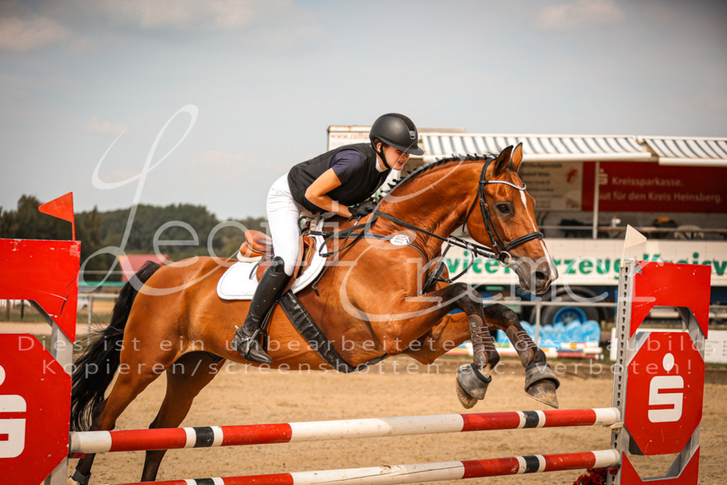 27.SaSpMA00151 | Leoni Ertmer Photography - Realisiert mit Pictrs.com