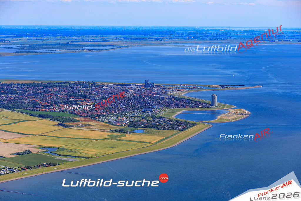 aktuelles Luftbild von  Buesum - Luftaufnahme wurde 2018 von https://frankenair.de mittels Flugzeug (keine Drohne) erstellt.