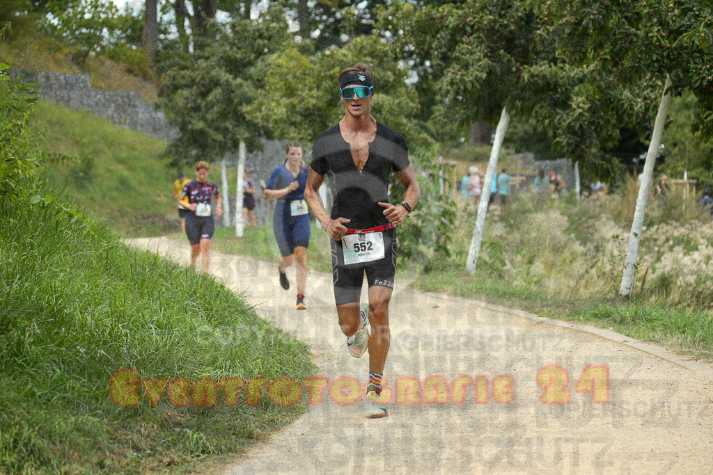 250824_1415_EX1_5529 | Sportfotografie im Rhein-Sieg Kreis, Köln, Bonn, NRW, Rheinland Pfalz, Hessen, etc. Unser Tätigkeitsfeld umfasst den Laufsport vom Volkslauf über den Marathon, Duathlon, Triathon bis zum Ultralauf wie Kölnpfad Ultra oder Schindertrail.