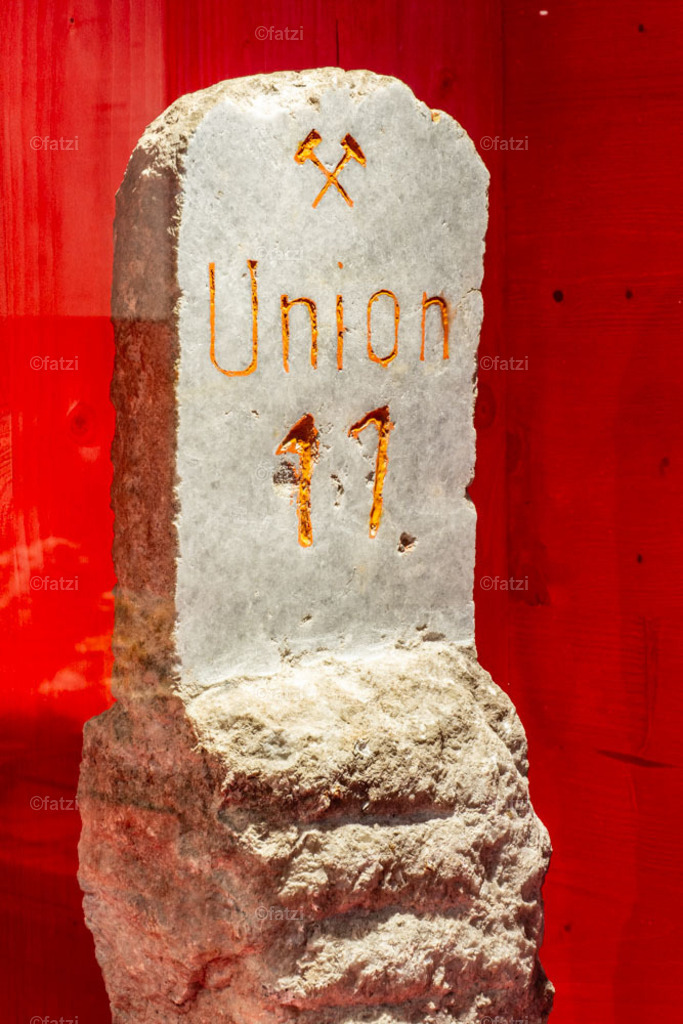 Bergbau-Museum Innen _fatzi_20230908-150422 | Fatzi Bilder-Archiv! 
Die Bilder sind für private Nutzung lizenzfrei. Die kommerzielle Nutzung ist möglich und erwünscht, jedoch bitte ich um vorherige Kontaktaufnahme per E-Mail (info@fatzi.at) oder unter +43 650 7828269 - Realisiert mit Pictrs.com