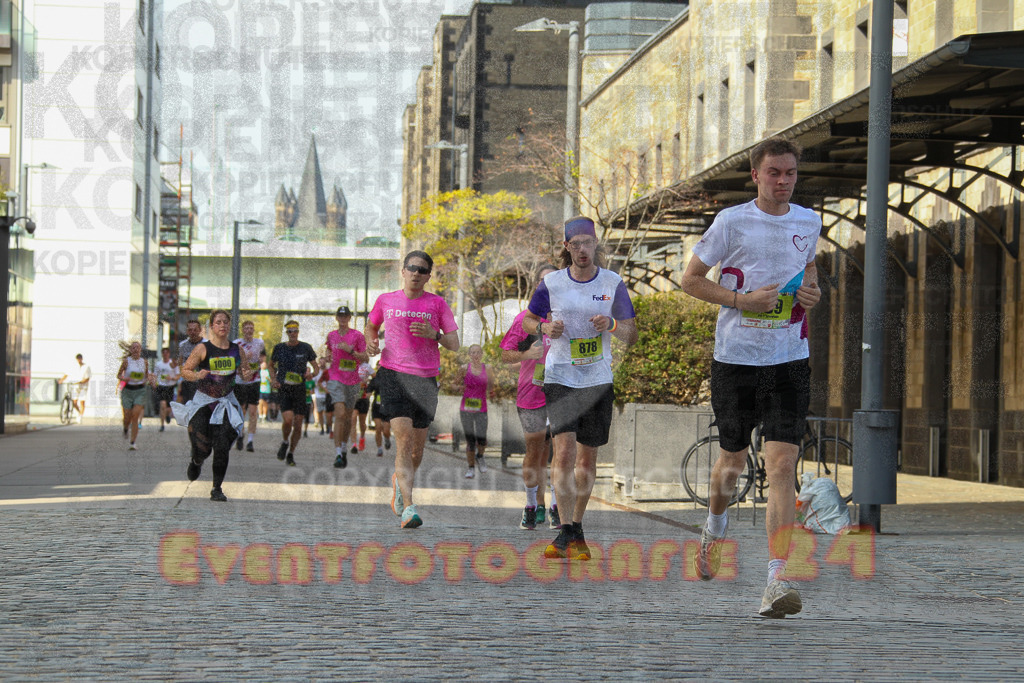 250920_1458_EV4_7722 | Sportfotografie im Rhein-Sieg Kreis, Köln, Bonn, NRW, Rheinland Pfalz, Hessen, etc. Unser Tätigkeitsfeld umfasst den Laufsport vom Volkslauf über den Marathon, Duathlon, Triathon bis zum Ultralauf wie Kölnpfad Ultra oder Schindertrail.