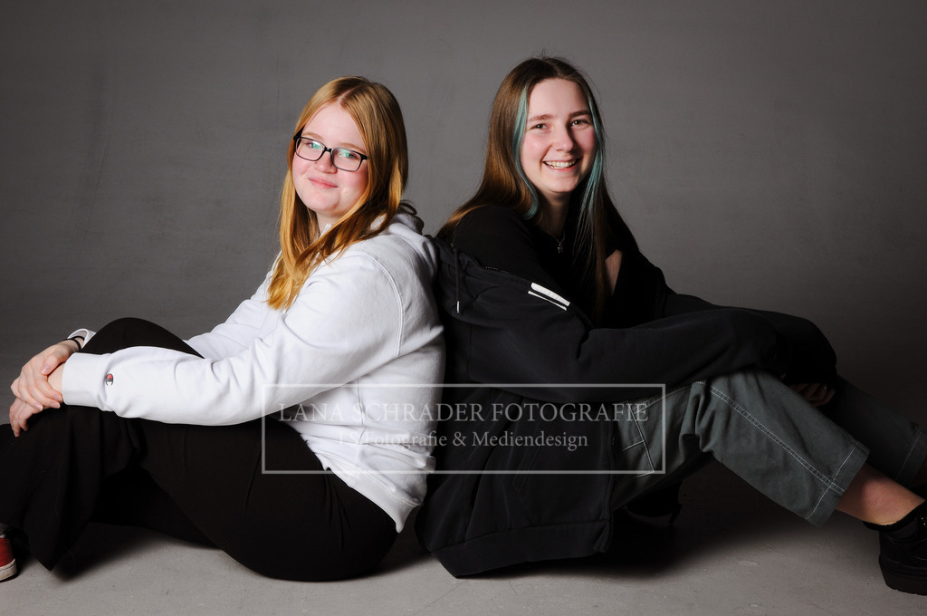 Maja und Maja Shooting 16.01.23-25 | lanaschraderfotografie - Realisiert mit Pictrs.com