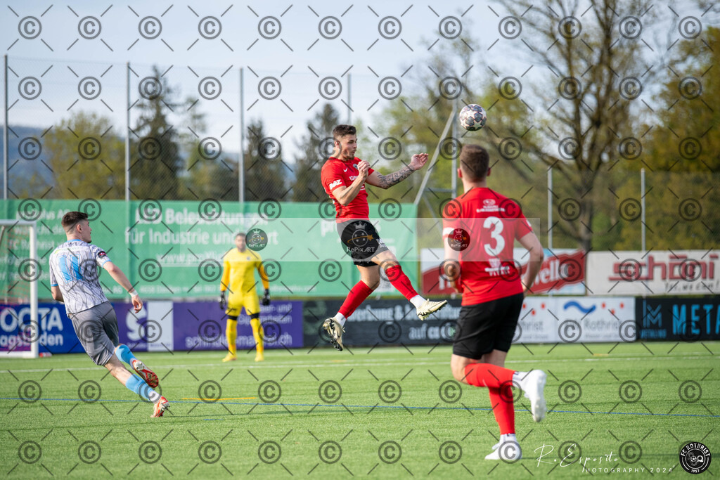 20240427_FC-Rothrist 1 vs FC Windisch_184 | Sport und Naturfotografie von Roberto Esposito zeigt echte Momente Bewegung und die Schönheit der Natur. Ausdrucksstarke Bilder schaffen Emotionen.
