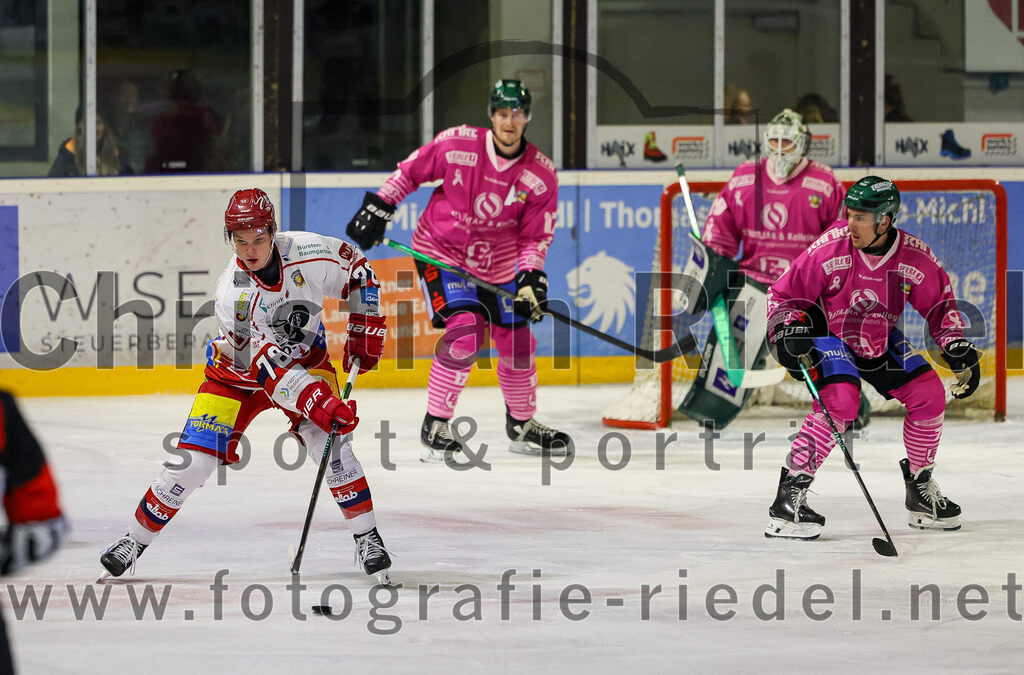 2025-10-24_111_TSV_Erding_gegen_Deggendorfer_SC | Erding, Deutschland, 24.10.2025:Eishockey, Oberliga Süd 2025 / 2026, 11. Spieltag, TSV Erding gegen Deggendorfer SC, Endergebnis: 2:4Harrison Roy (Deggendorfer SC, #78)Foto: Christian Riedel / fotografie-riedel.net