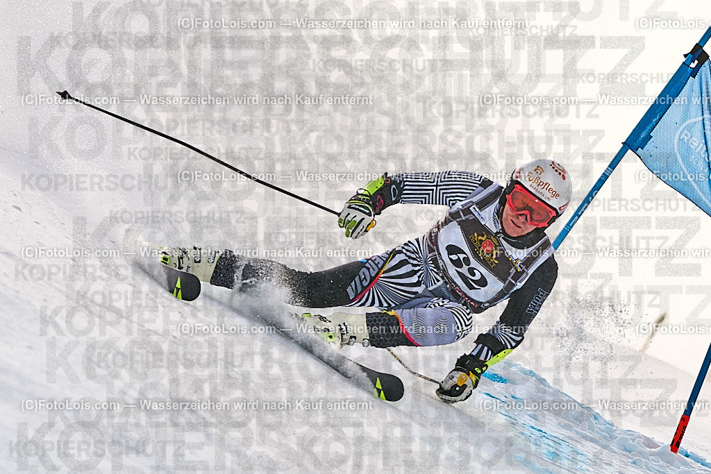 _ALP1392_MASTERS-WM_Reiteralm_A-GS_Url Peter | FISWORLD CHAMPIONSHIPSMASTERS ALPINE SKIING, 23. – 28. MÄRZ 2026 - REITERALM | STMK | AUT.   Veranstaltet vom Masters-Referat des Deutschen Skiverbandes (DSV). Durchführende Organisation: WSV Pichl-Reiteralm, unterstütutzt von den Bergbahnen REITERALM bei Schladming und SKI AUSTRIA.                            Disziplinen:  Super-G, GiantSlalom, Slalom.                                                 Kategorien:  A (Herrn 30-59 Jahre), B (Herrn ab 60 Jahre), C (Damen 30-59 Jahre), D (Damen ab 60 Jahre).                Rennstrecken:   Gasselhöhe und Muldenliftpiste auf der Reiteralm.