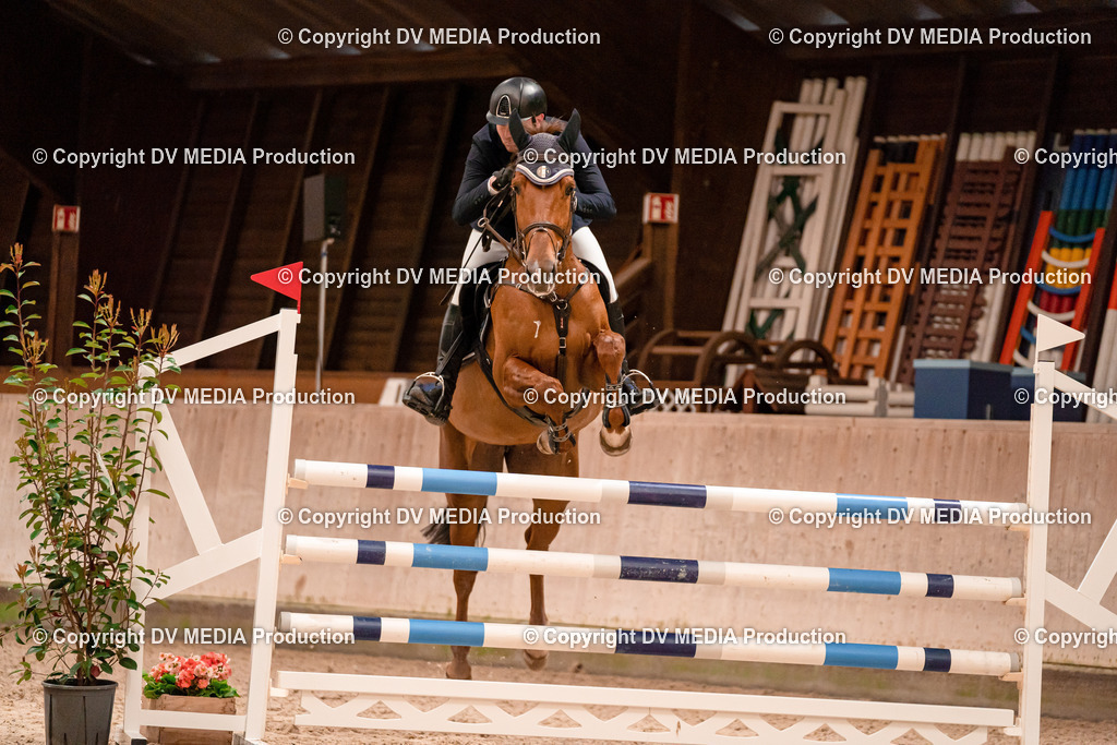 Springen Tag 1-793 | dv-media-shop - Realisiert mit Pictrs.com