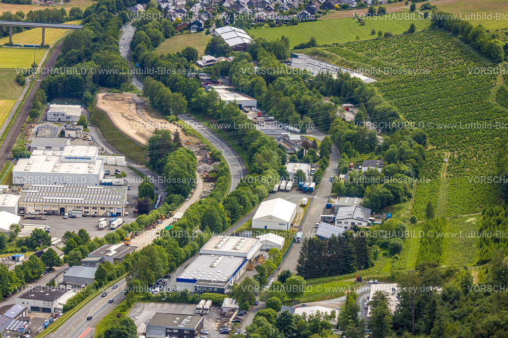 Meschede220601039 | Luftbild, Logistikzentrum Spedition Häger, Im Öhler, Velmede, Bestwig, Sauerland, Nordrhein-Westfalen, Deutschland