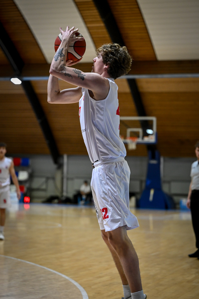 gml_074 | Fotos von Basketballspielen aus dem Raum NRW fotografiert von Gero Mueller-Laschet und Daniel Schaefer - Realisiert mit Pictrs.com