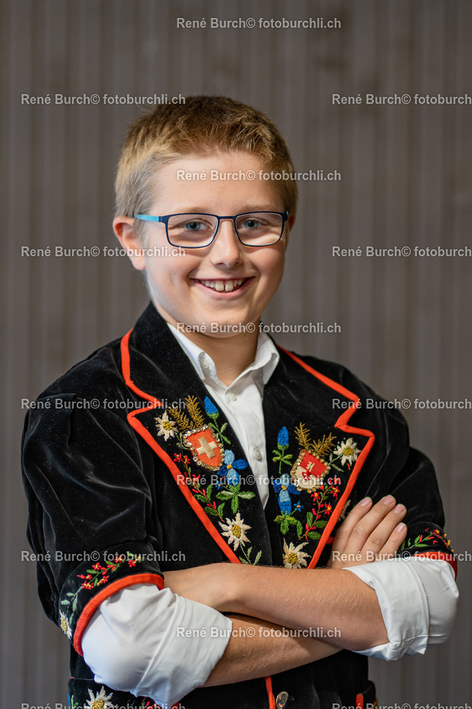 RB_03269 | Nando Britschgi - Realisiert mit Pictrs.com