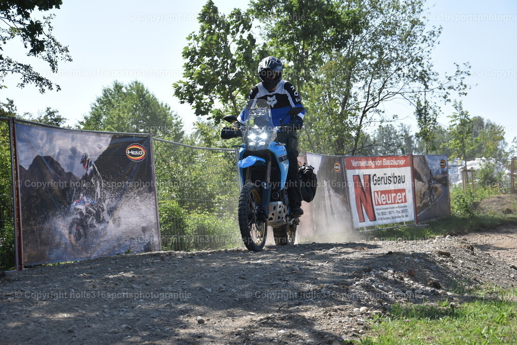 DSC_0148 | Sportfotografie , Motorsport, Motoross, Reitsport, Mointainbike, Enduro,
Landschaft , Outdoor, Eventfotografie, Landschaft, Bilder online bestellen - Realisiert mit Pictrs.com
