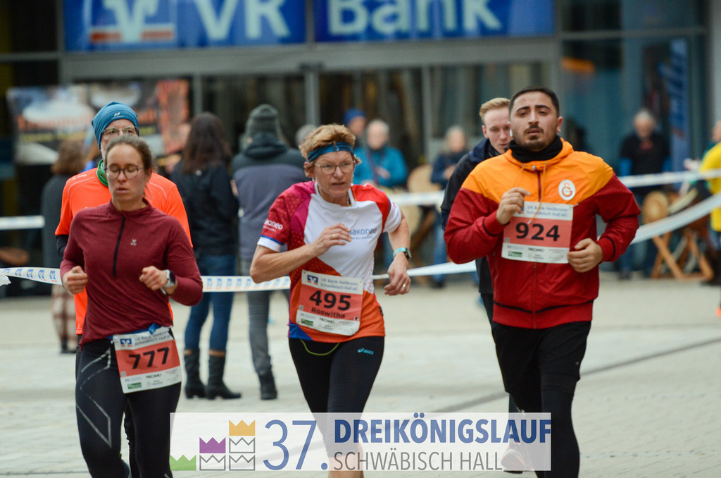 VR Bank Hauptlauf 10000m | 3 Koenigslauf 2023 - Realisiert mit Pictrs.com