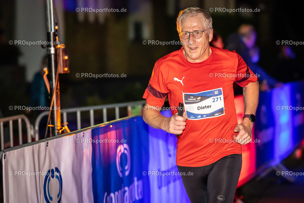 Computacenter Martinslauf Sindorf 2022 in Kerpen-Sindorf, 10.11.2022 | Impressionen vom Computacenter Martinslauf Sindorf 2022 am 10.11.2022 in Kerpen-Sindorf (Nordrhein-Westfalen).