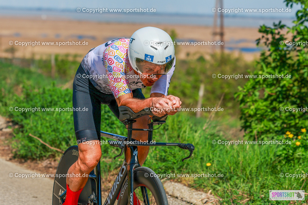 345_AR7_4089 | Neusiedlersee Radmarathon 2026@sportshot_your_pictrs #yourpictures#roadtowm2029 #nrm #neusiedlerseeradmarathon #neusiedlersee #neusiedlerseetourismus #burgenland #mörbisch #nrm26 #burgenlandtourismus #voglundco #poweredbyburgenlandtourismus #radsport #rad #marathon #ucigranfondo #visitburgenland #ucigranfondoworldseries