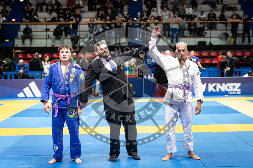 20240125PBB02501 | Fighters compete during the sixth day of the Brazilian Jiu-jitsu European Championship of the IBJJF in Paris, France, on January 25, 2024.