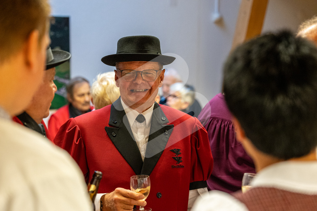 SKE100J_4661 | Die Schwinger des Schwyzer Kantonalen Schwingerverbandes: Fotos, die Dynamik und Leidenschaft festhalten, sowie emotionale Momente aus dem traditionellen Schwingsport zeigen. - Realisiert mit Pictrs.com